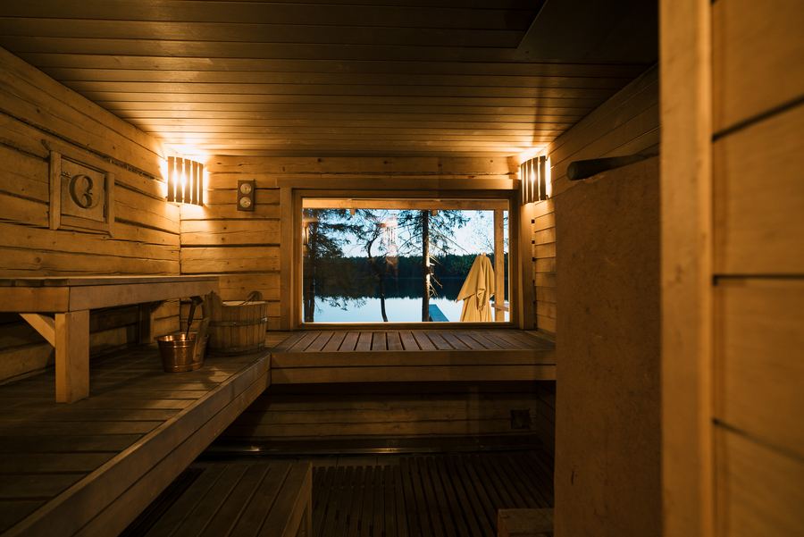 Inside the sauna, a window onto the lake